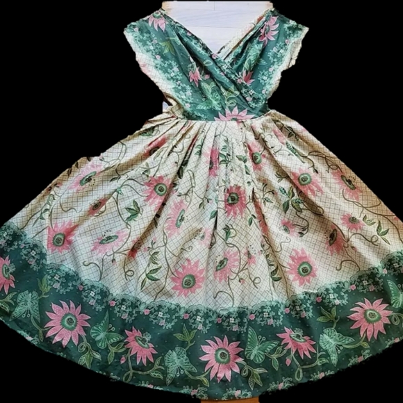 Vintage 1950s Designer Novelty Butterfly Floral Dress - Picture 1 of 3